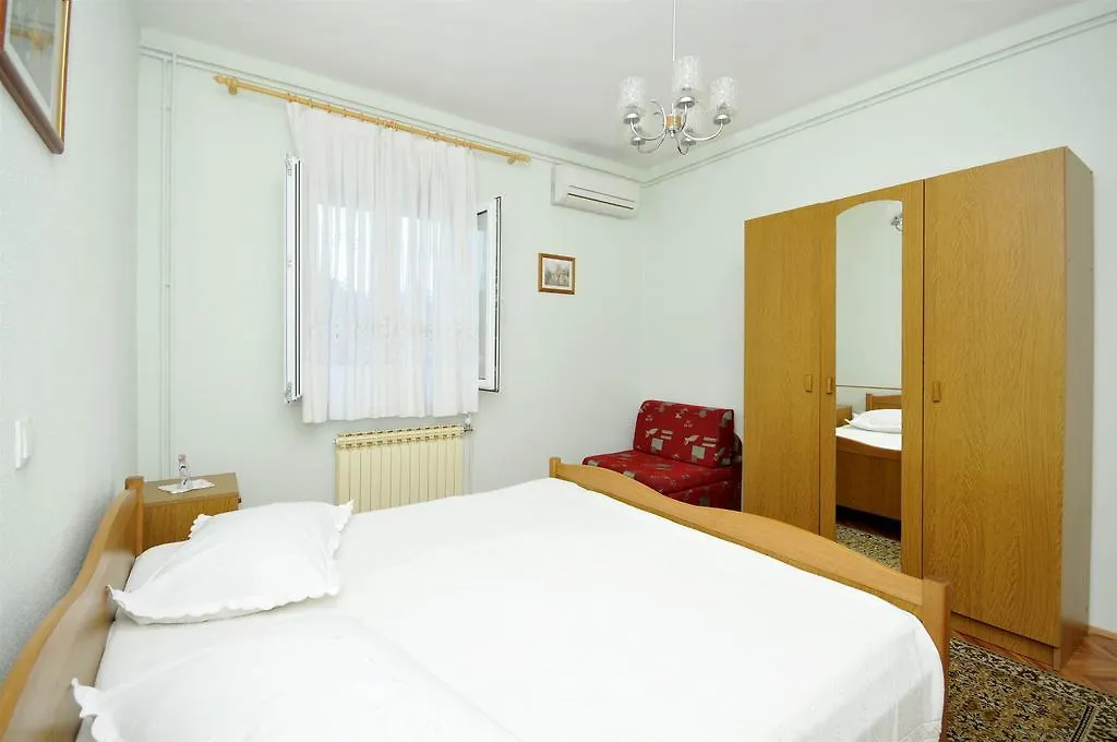 Apartments Mise 트로기르 크로아티아
